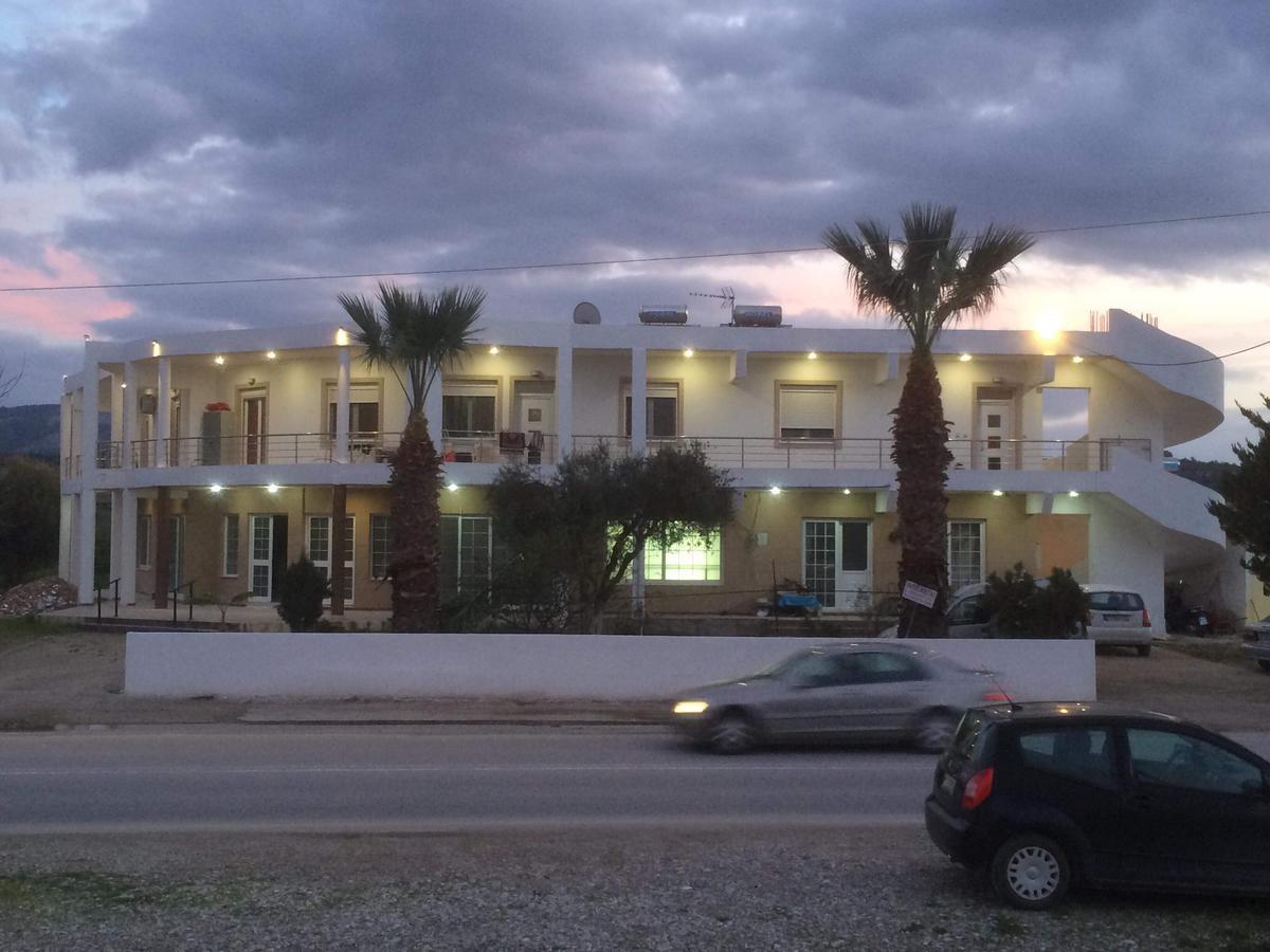 River'S Apartments Paradisi  Ngoại thất bức ảnh